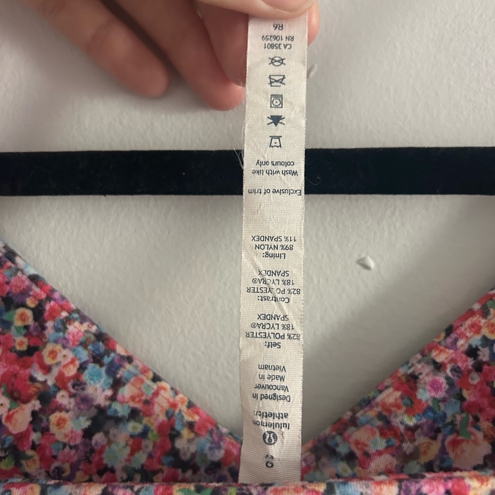 Lululemon Solo Longline Bra Floral Size 8 - Picture 5 of 6